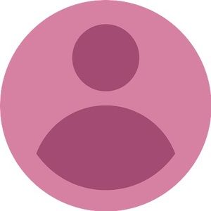 Meet your Posher, Danica